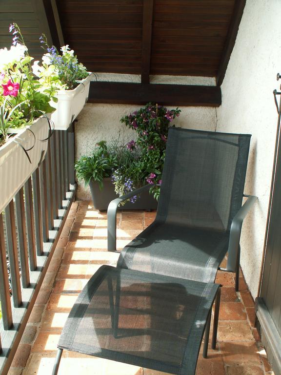 Du Cote De Chez Jos Hotel Bezons Kültér fotó