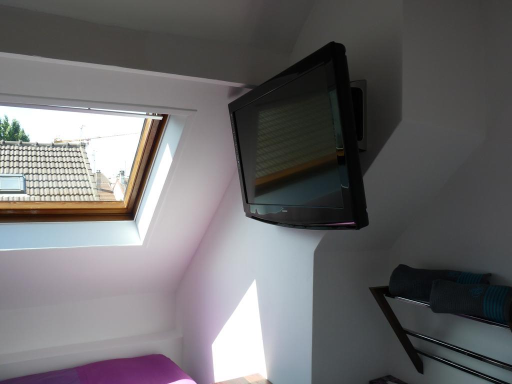 Du Cote De Chez Jos Hotel Bezons Szoba fotó